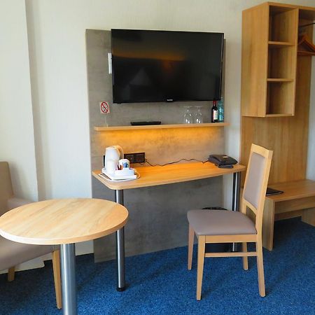 Hotel Am Sonnenhang Kassel Luaran gambar