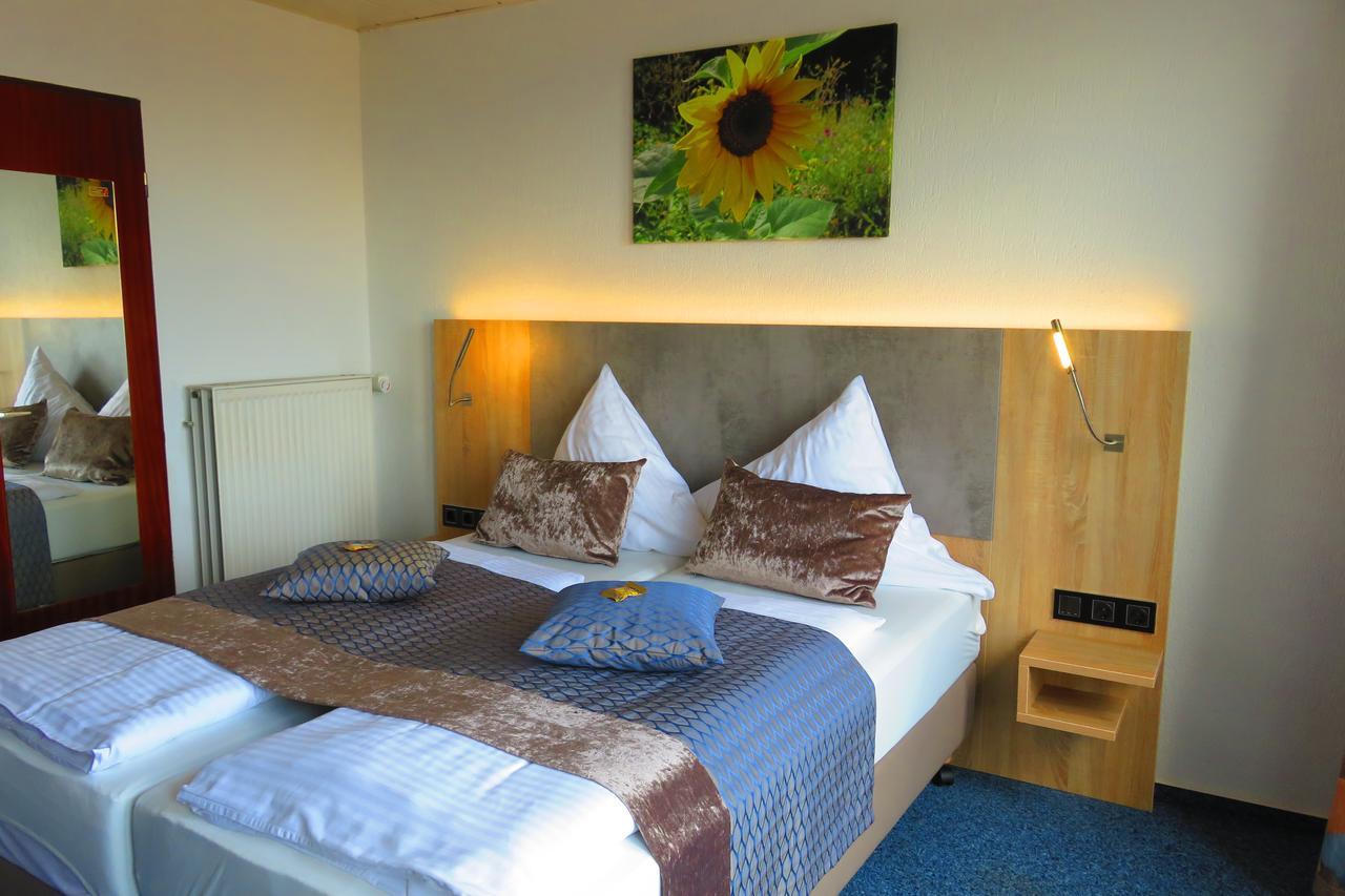 Hotel Am Sonnenhang Kassel Luaran gambar