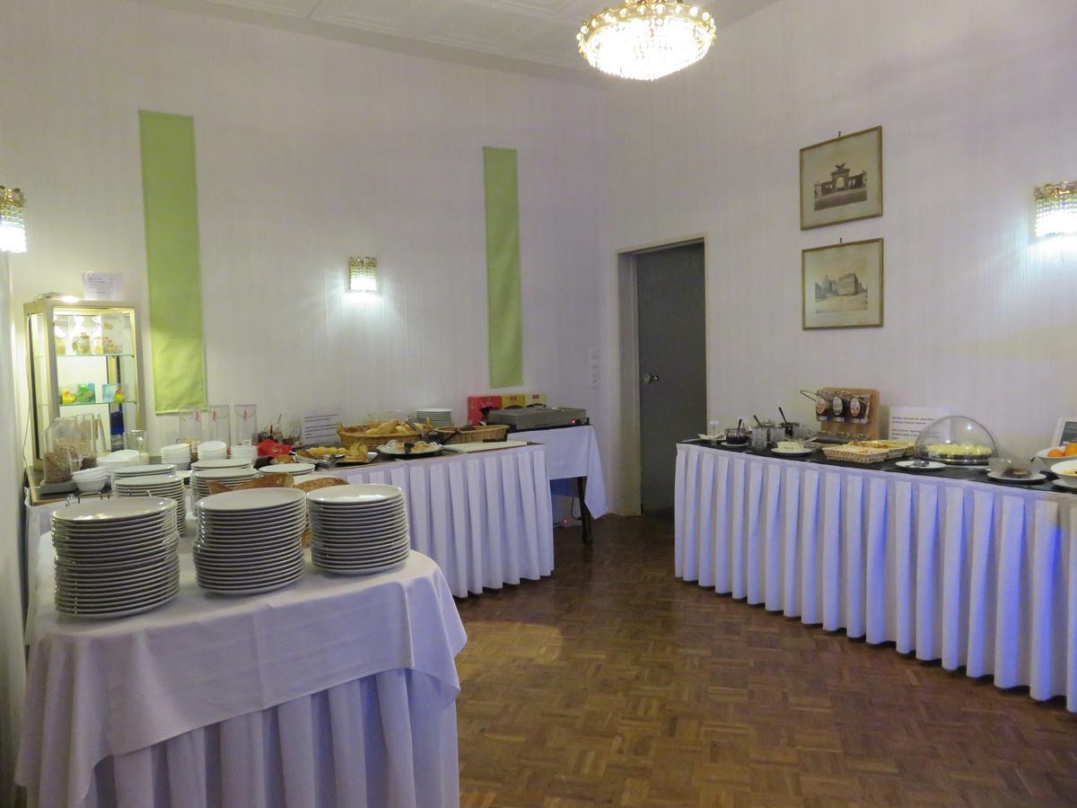 Hotel Am Sonnenhang Kassel Luaran gambar