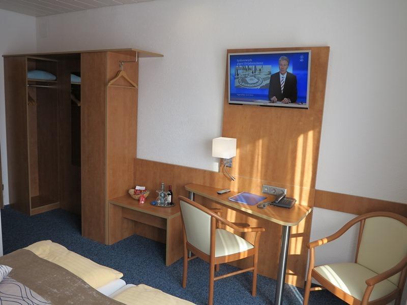 Hotel Am Sonnenhang Kassel Bilik gambar